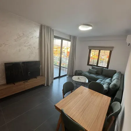 Alpha Blue Apartment Ksamil