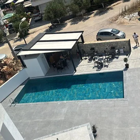 Daire Alpha Blue Ksamil