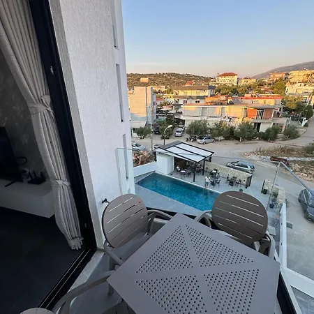 Alpha Blue Apartment