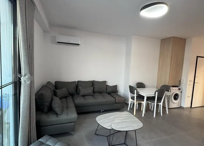 Alpha Blue * クサミル