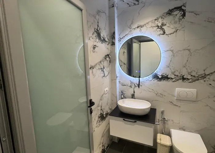 Alpha Blue * クサミル