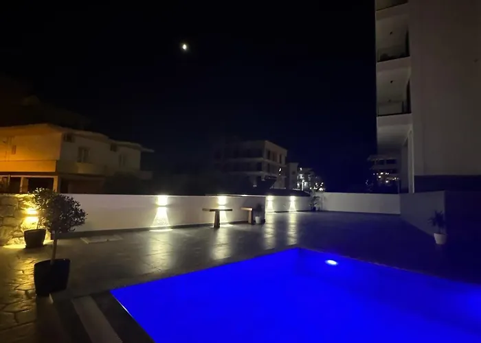 Alpha Blue Apartament *